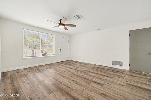 1121 Berkshire Road, Daytona Beach, FL 32117