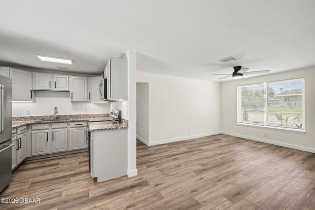 1121 Berkshire Road, Daytona Beach, FL 32117