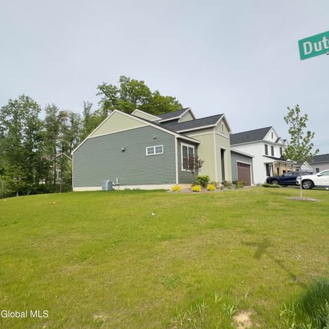 46 Wheatfield Way, Halfmoon, NY 12118