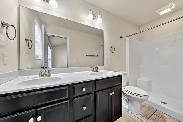 47 Broad ST, Daleville, VA 24083