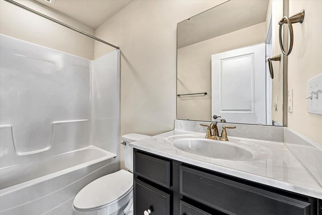 47 Broad ST, Daleville, VA 24083