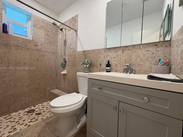 220 NW 130th Ave, Miami, FL 33182