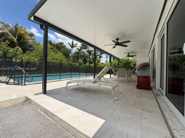 220 NW 130th Ave, Miami, FL 33182