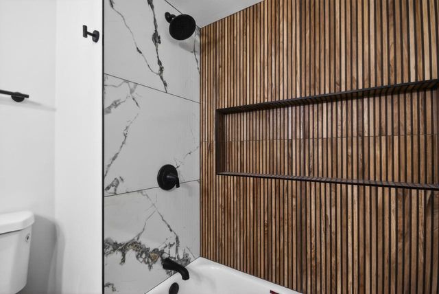 N95W17325 Shady Lane, Menomonee Falls, WI 53051