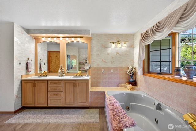4603 S Shore Drive, Anacortes, WA 98221