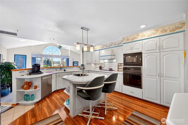 4603 S Shore Drive, Anacortes, WA 98221