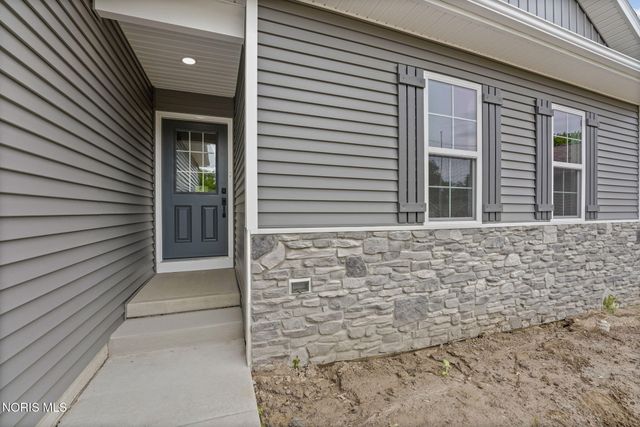 6634 Long Street, Whitehouse, OH 43571