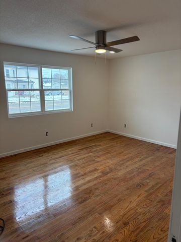 165 W 3rd Street, Frazeysburg, OH 43822