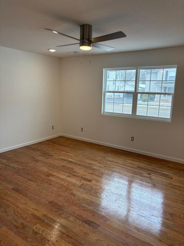 165 W 3rd Street, Frazeysburg, OH 43822