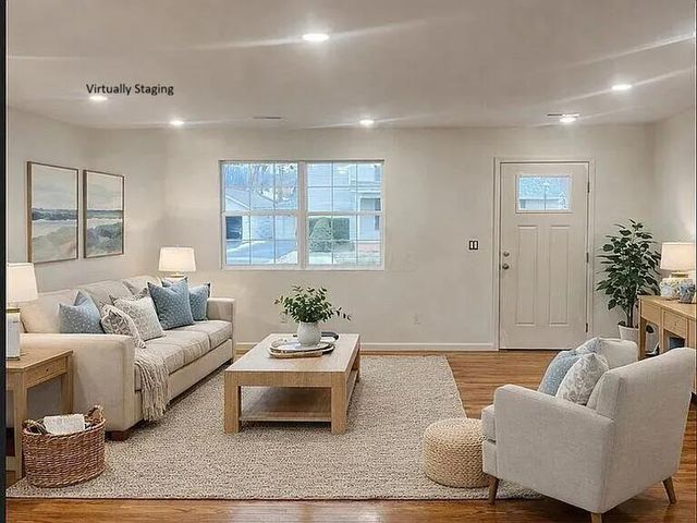 165 W 3rd Street, Frazeysburg, OH 43822