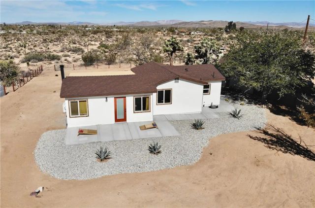 58248 Aberdeen Drive, Yucca Valley, CA 92284