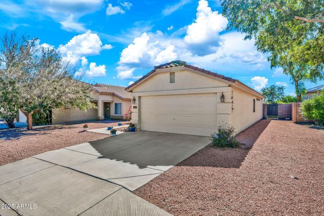 12119 W DAHLIA Drive, El Mirage, AZ 85335