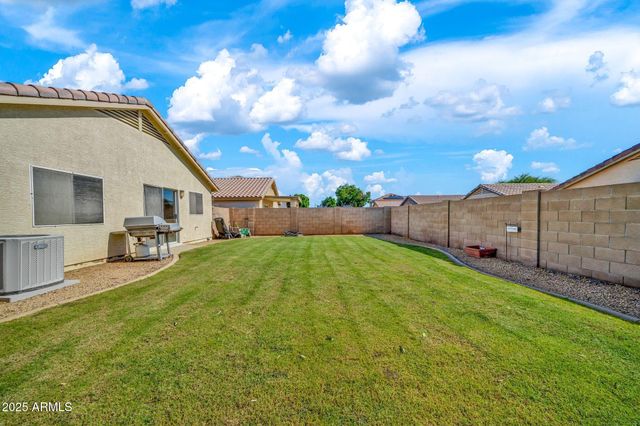 12119 W DAHLIA Drive, El Mirage, AZ 85335