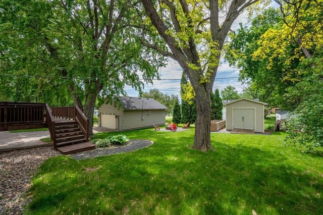 12715 27th Avenue N, Plymouth, MN 55441