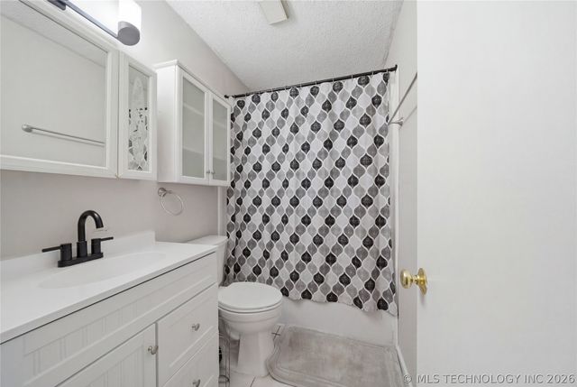 3608 W 70th Place N, Tulsa, OK 74126