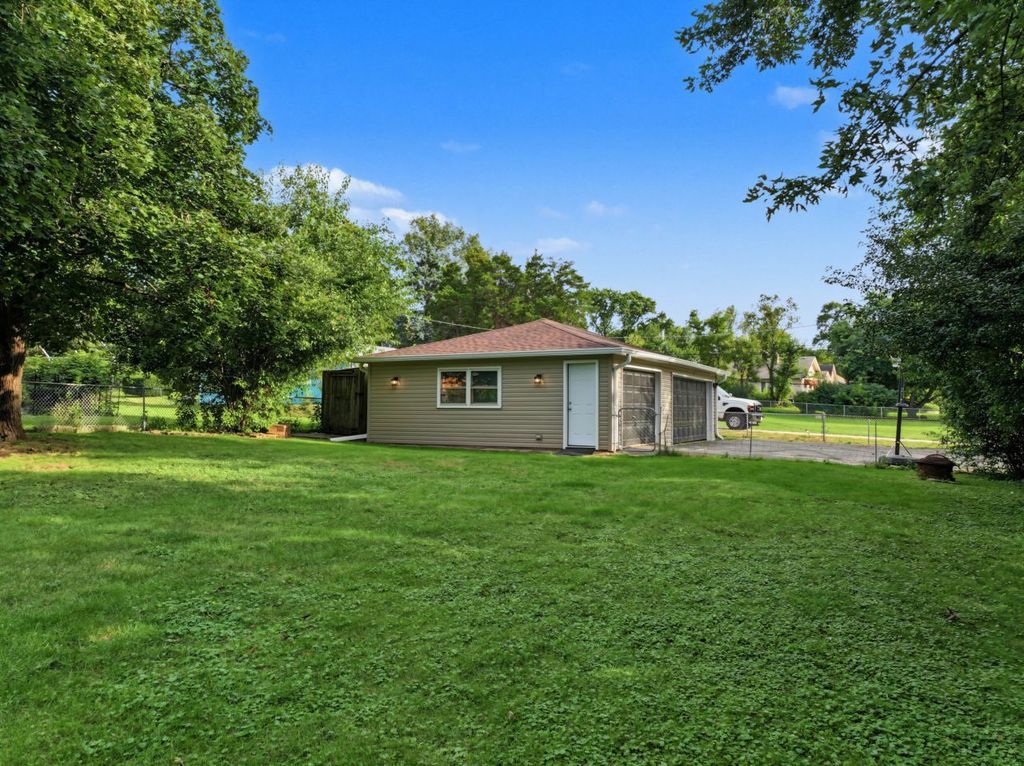 5601 Lee Avenue, Downers Grove, IL 60516 — photo 3
