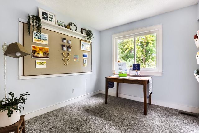 3500 Urbandale Lane N, Plymouth, MN 55447