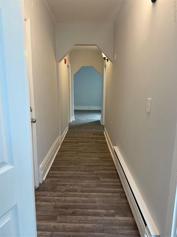 17 Conklin Street 1, Poughkeepsie, NY 12601