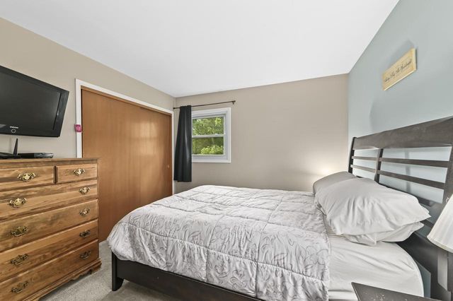 1447 Tomac LANE, Hubertus, WI 53033