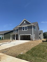 7175 Sutton Drive, White House, TN 37188