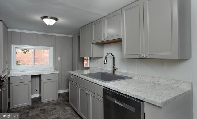 303 N PINE ST, Middletown, PA 17057