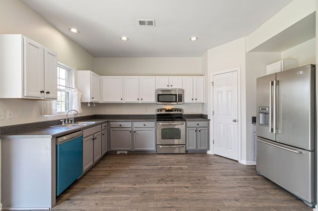 1006 Solomon Ln, Spring Hill, TN 37174
