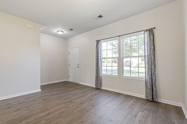 1006 Solomon Ln, Spring Hill, TN 37174