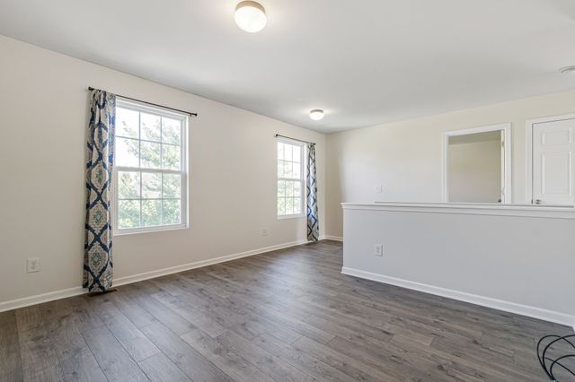 1006 Solomon Ln, Spring Hill, TN 37174