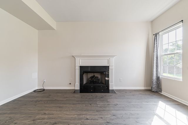 1006 Solomon Ln, Spring Hill, TN 37174