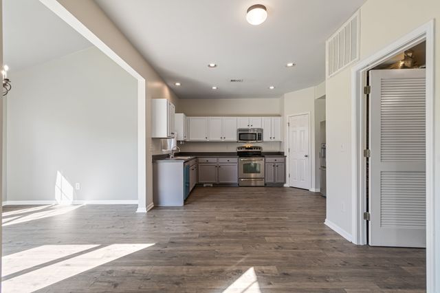 1006 Solomon Ln, Spring Hill, TN 37174