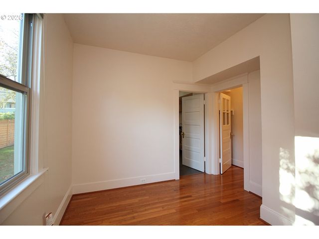 3628 Se MILWAUKIE Ave, Portland, OR 97202