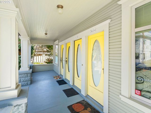 3628 Se MILWAUKIE Ave, Portland, OR 97202