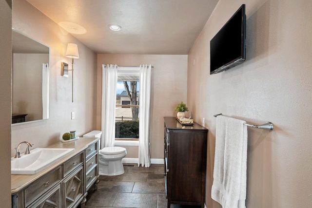 2414 LONGTAIL BEACH LANE, Suamico, WI 54173