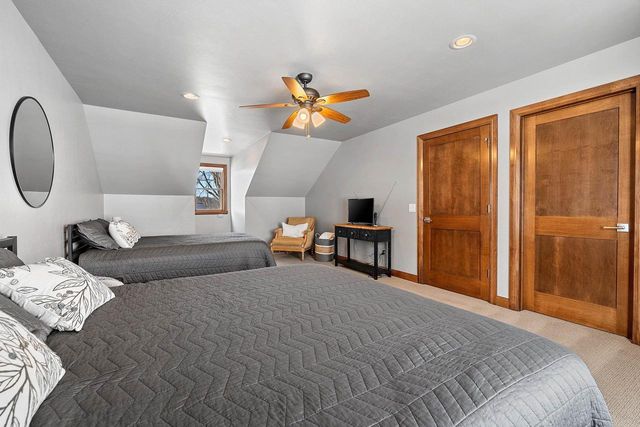 2414 LONGTAIL BEACH LANE, Suamico, WI 54173