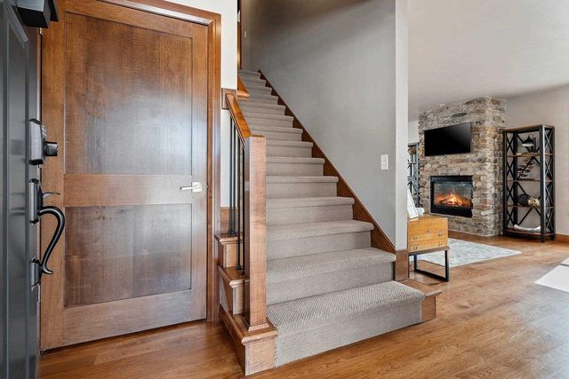 2414 LONGTAIL BEACH LANE, Suamico, WI 54173