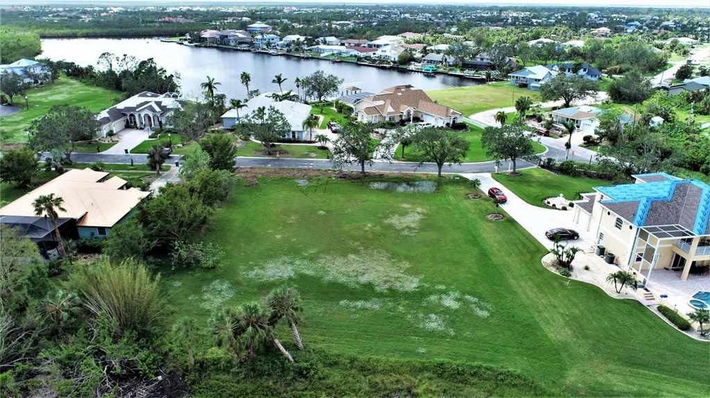 4310 POINT COURT, Port Charlotte, FL 33948