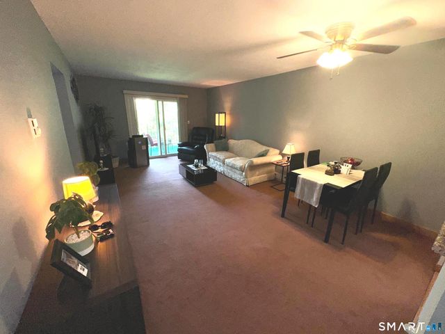 308 Meadowside Road 209, Milford, CT 06460