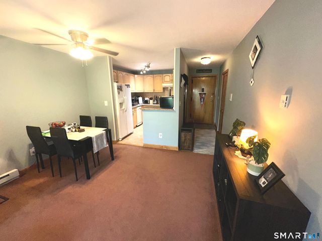 308 Meadowside Road 209, Milford, CT 06460