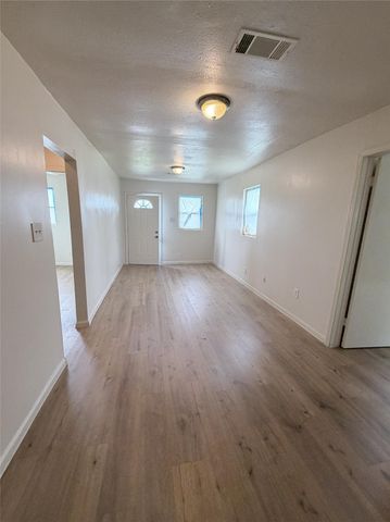8602 Williamsdell Street, Houston, TX 77088