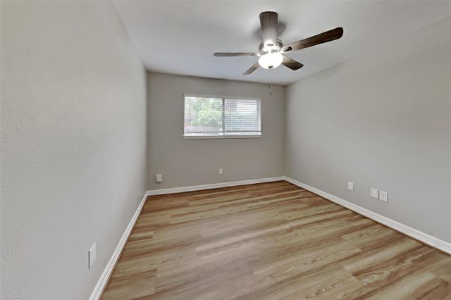 6214 Arcadian Shores Drive, Houston, TX 77084