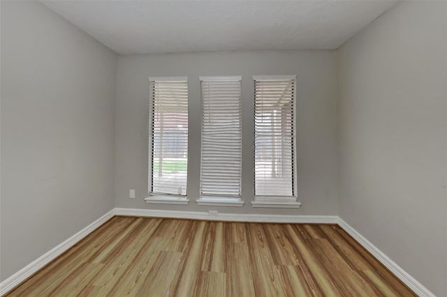 6214 Arcadian Shores Drive, Houston, TX 77084