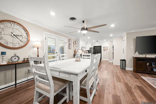 5626 Fennwood Dr, Zachary, LA 70791