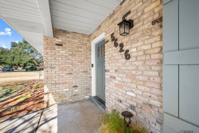 5626 Fennwood Dr, Zachary, LA 70791