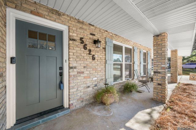 5626 Fennwood Dr, Zachary, LA 70791