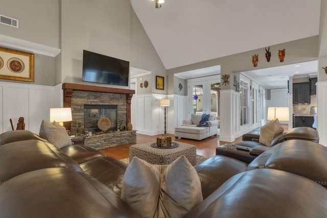 11 BEACON CRST, Newnan, GA 30265