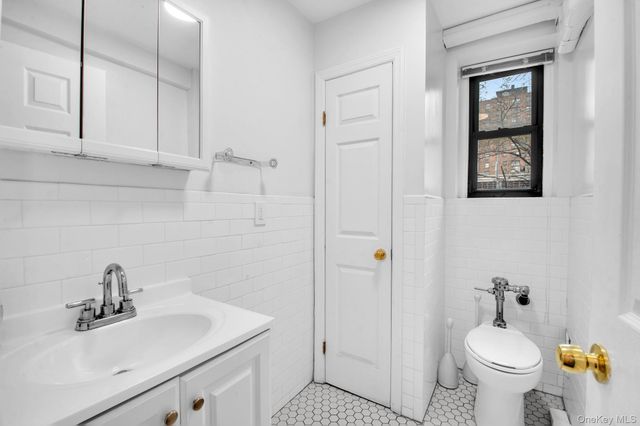 98-120 Queens Boulevard 1B, Rego Park, NY 11374