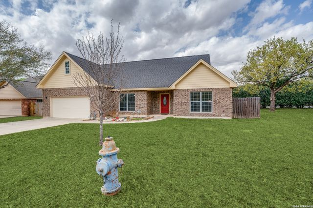 1007 Verbena, Floresville, TX 78114