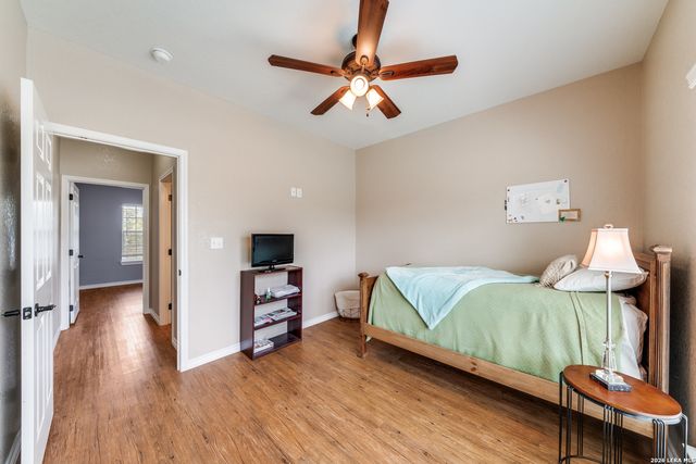 1007 Verbena, Floresville, TX 78114