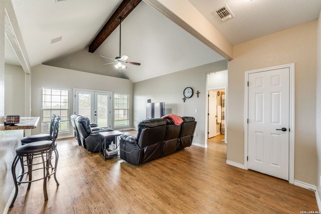 1007 Verbena, Floresville, TX 78114