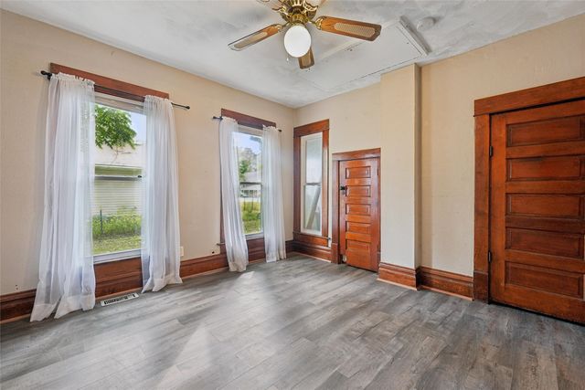 1803 Walnut Street, Granger, IA 50109